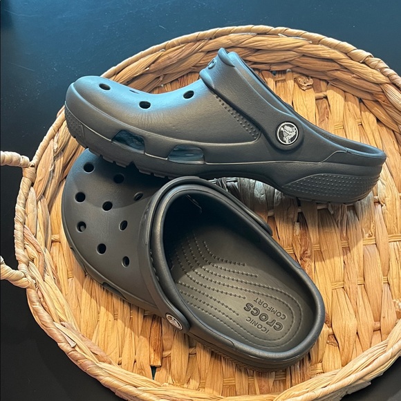 CROCS Comfort Clogs - Dark Gray - Picture 2 of 8
